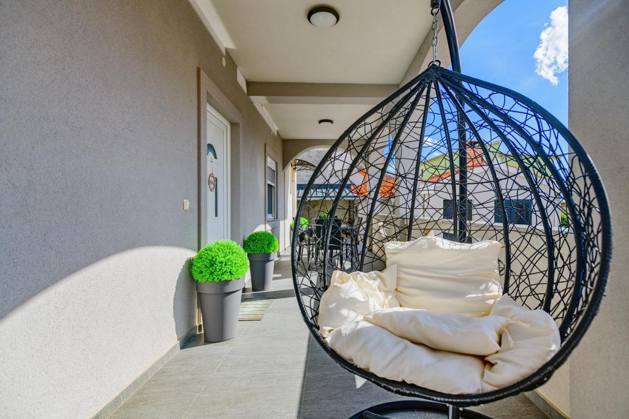 Holiday Apartment -Zara Esterno foto
