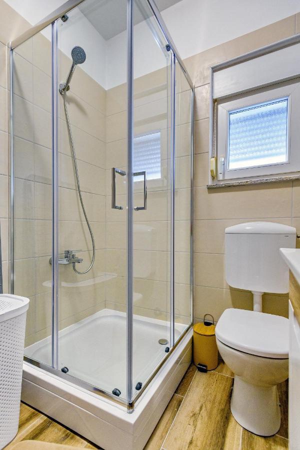 Holiday Apartment -Zara Esterno foto